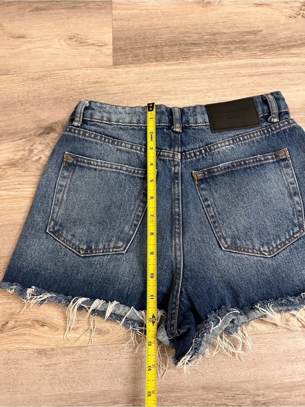 Zara Distressed Frayed Hem Denim Shorts Women’s Size 2 Blue Cutoff Jean Shorts - Picture 8 of 8